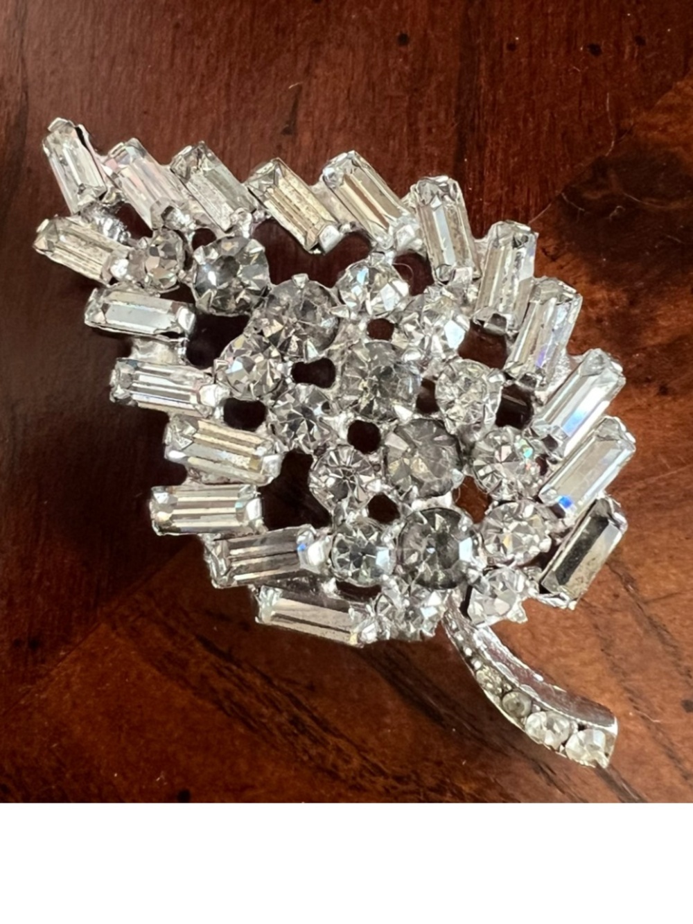 Vintage Brooch, Sparkling Clear Rhinestones Leaf Shape